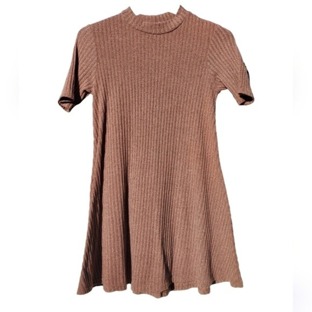 NY Invasion Brown Short Sleeved Sweater Dress